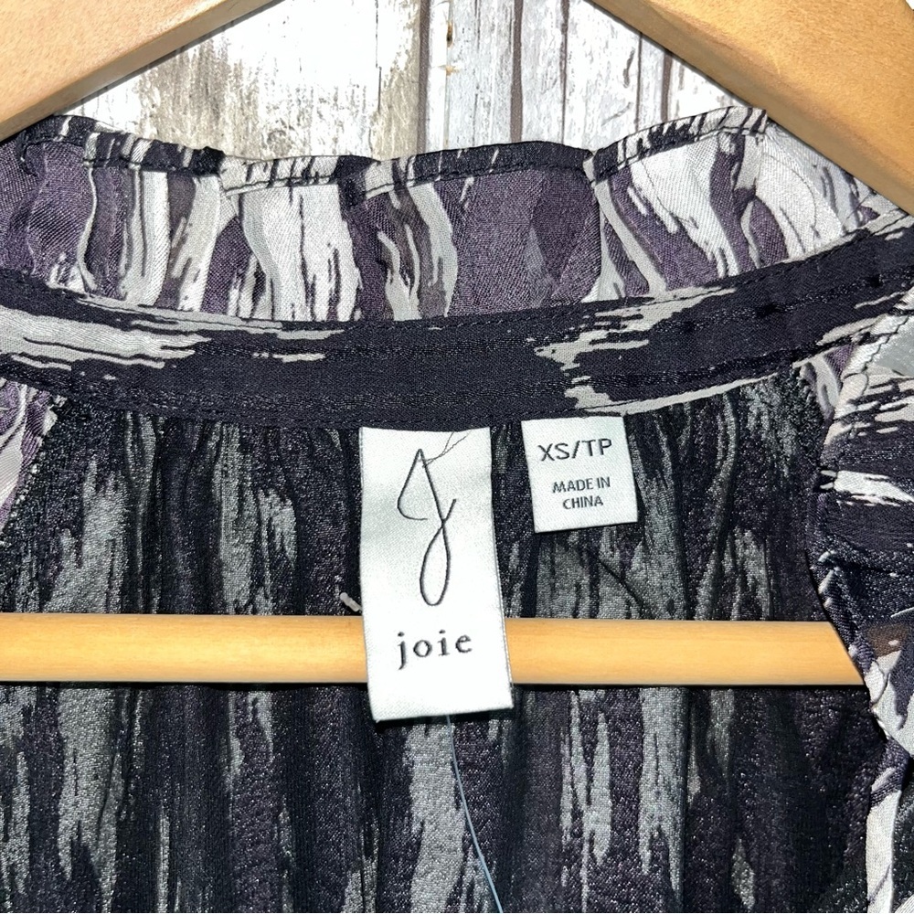 Joie Satin Black & White Printed Satin Blouse - Picture 6 of 6